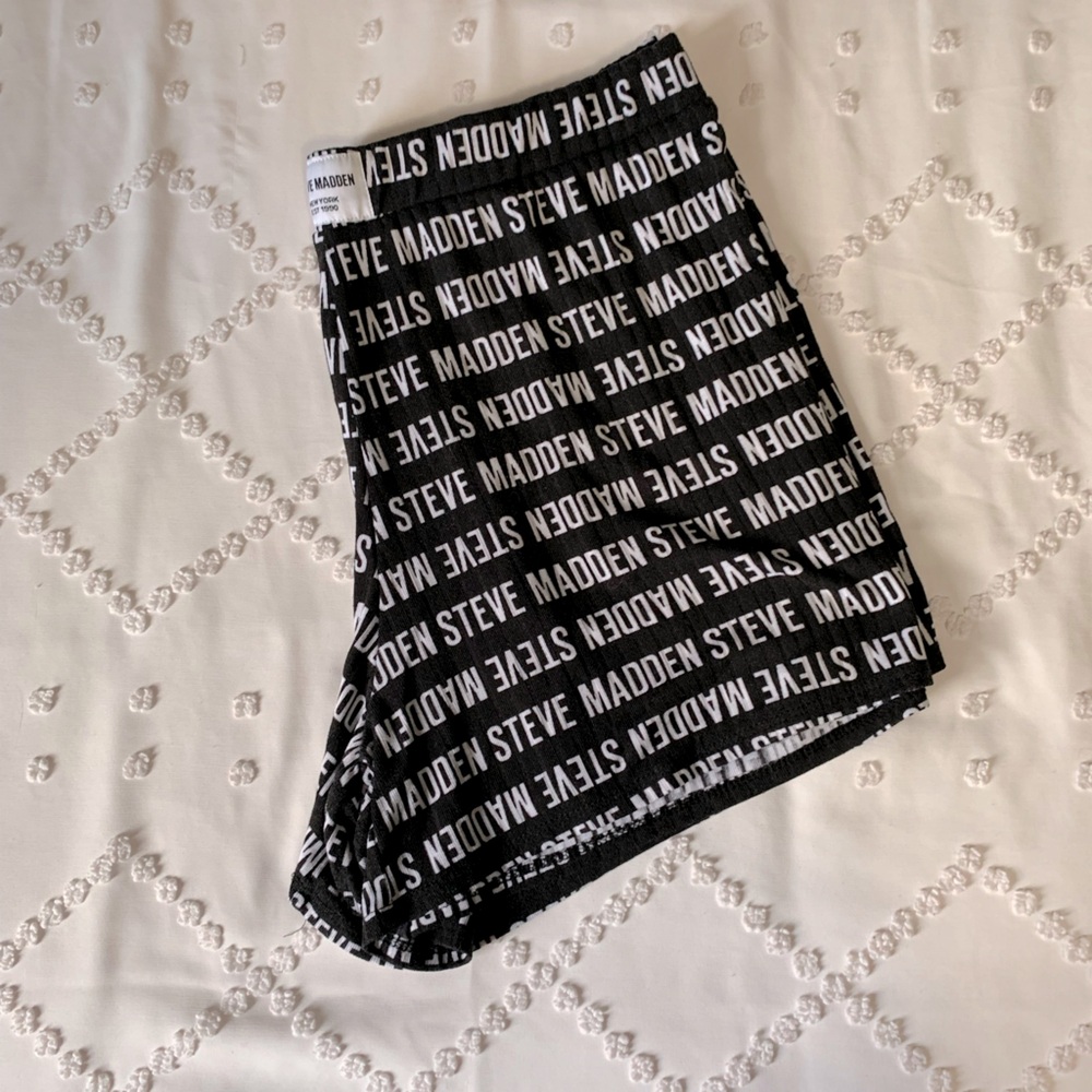 Steve Madden Printed Shorts